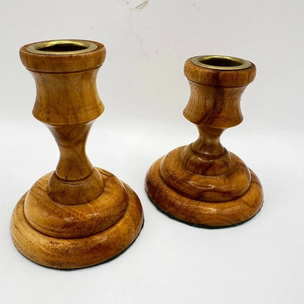 Vtg Pair of Hand-Turned Pecan Wood Candlestick Holders Brass Inserts 4